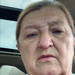 Meet your Posher, Cheryl